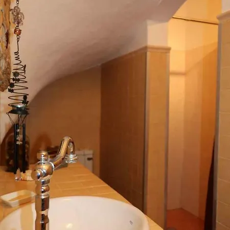 Comfortable By The Surfing Beach Apartment *